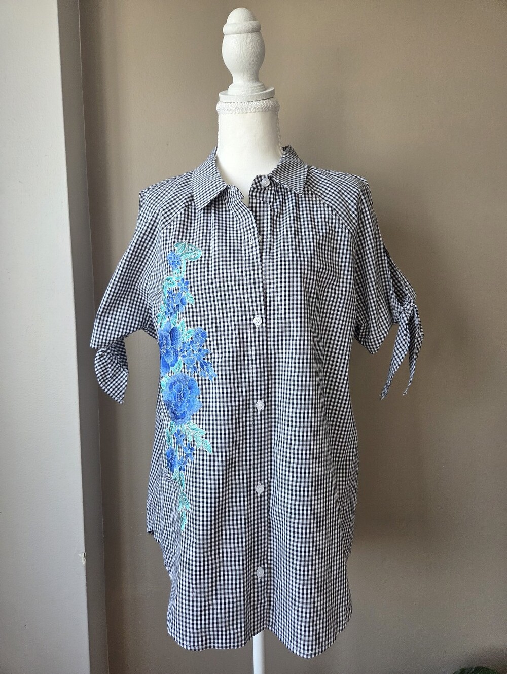 NWT Context Lord & Taylor Gingham Embroidered Tie Sleeve Shirt Dress L